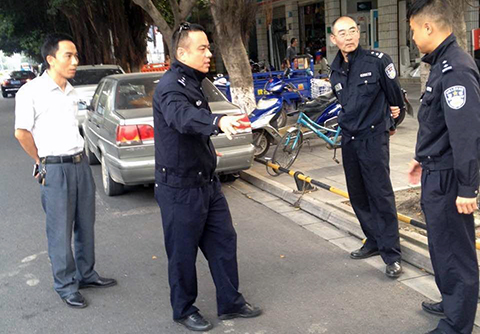 集团所属停车公司与公安交警细密协作开展建设联合大整治