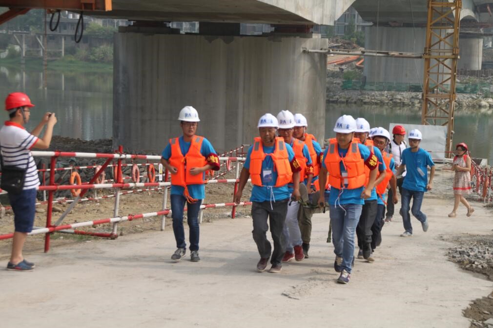 集团所属嘉来建工乐成承办2016年绵阳市第三次清静文明标准化施工现场会暨防汛应急演练活动